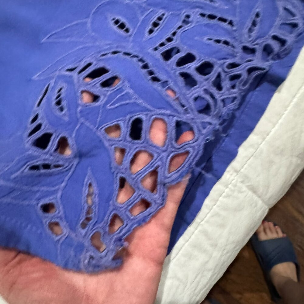 Rough Edge cut out short sleeve top - Picture 4 of 10